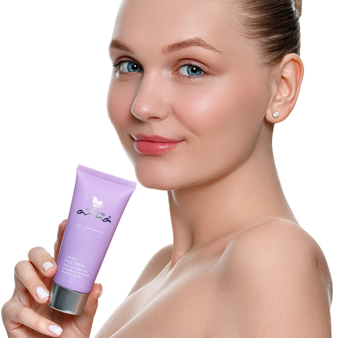 HYDRATING FACE WASH